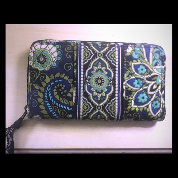 Vera Bradley Handbags - Vera Bradley Rhythm and Blues accordion wallet